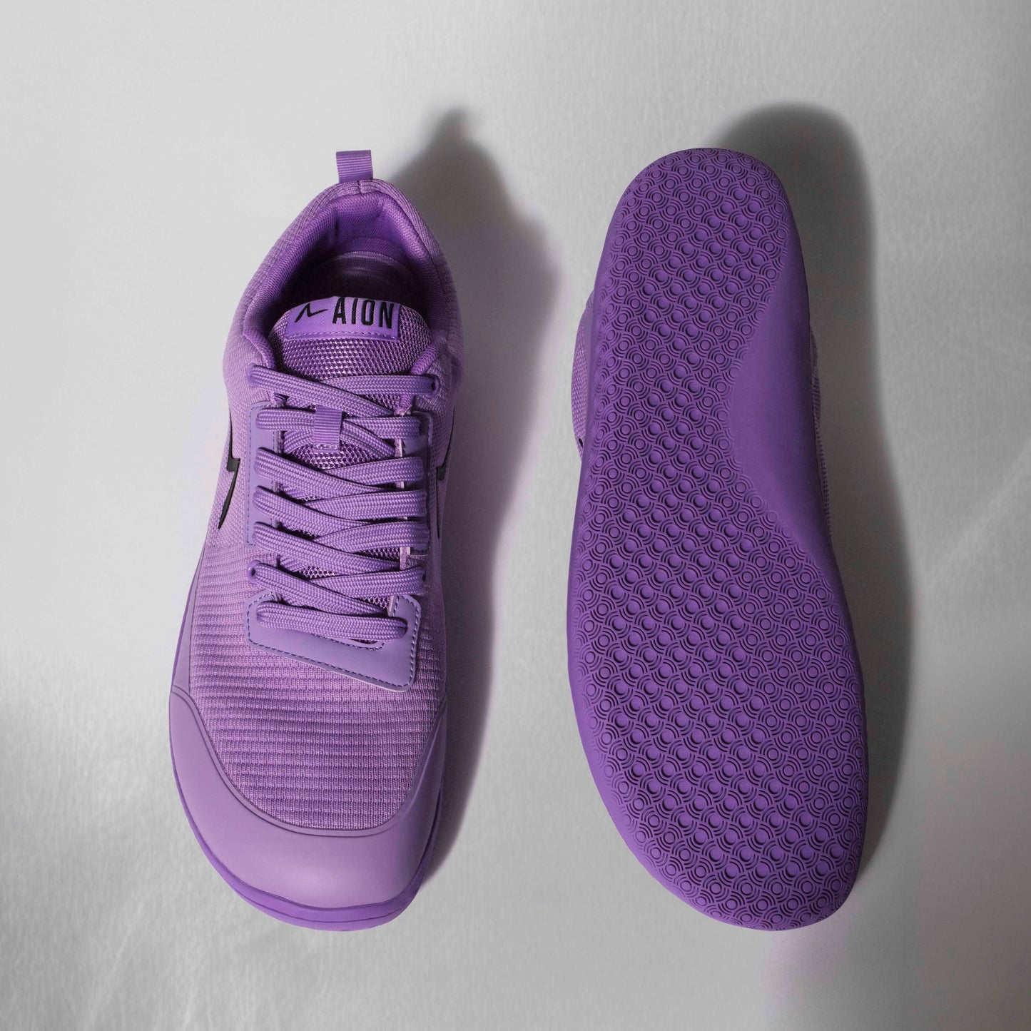 Very good grip for high performance, non-slip barefoot shoes that you can wear all day.