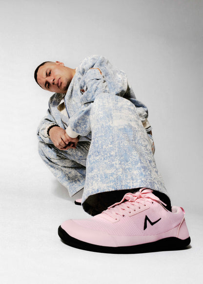 Durable barefoot shoe built for training and fashion. Zero Drop Shoe built for high performance. The King of all Minimalist shoes. Streetwear for the high performer.